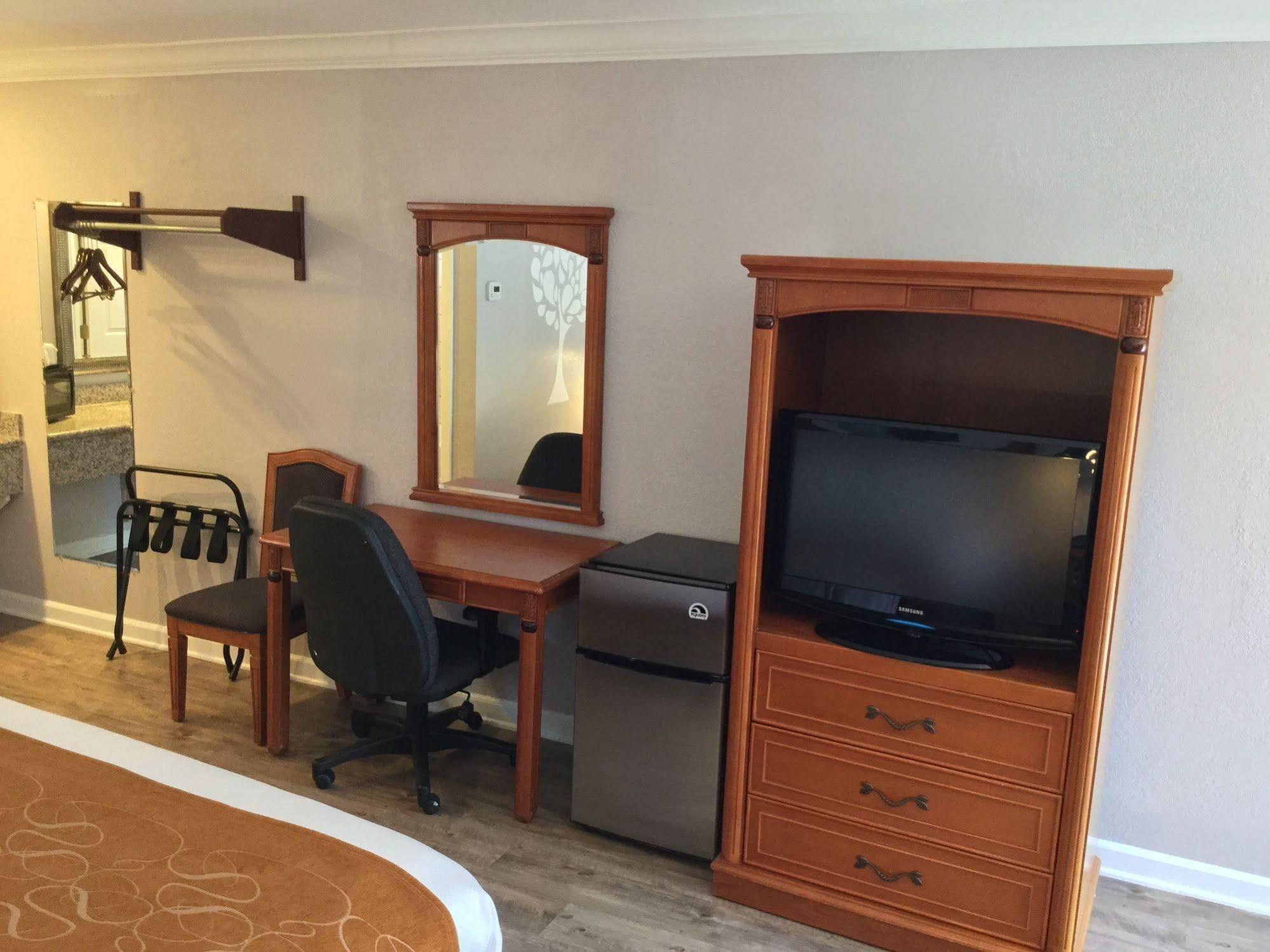 ووودلاند Journey Inn المظهر الخارجي الصورة